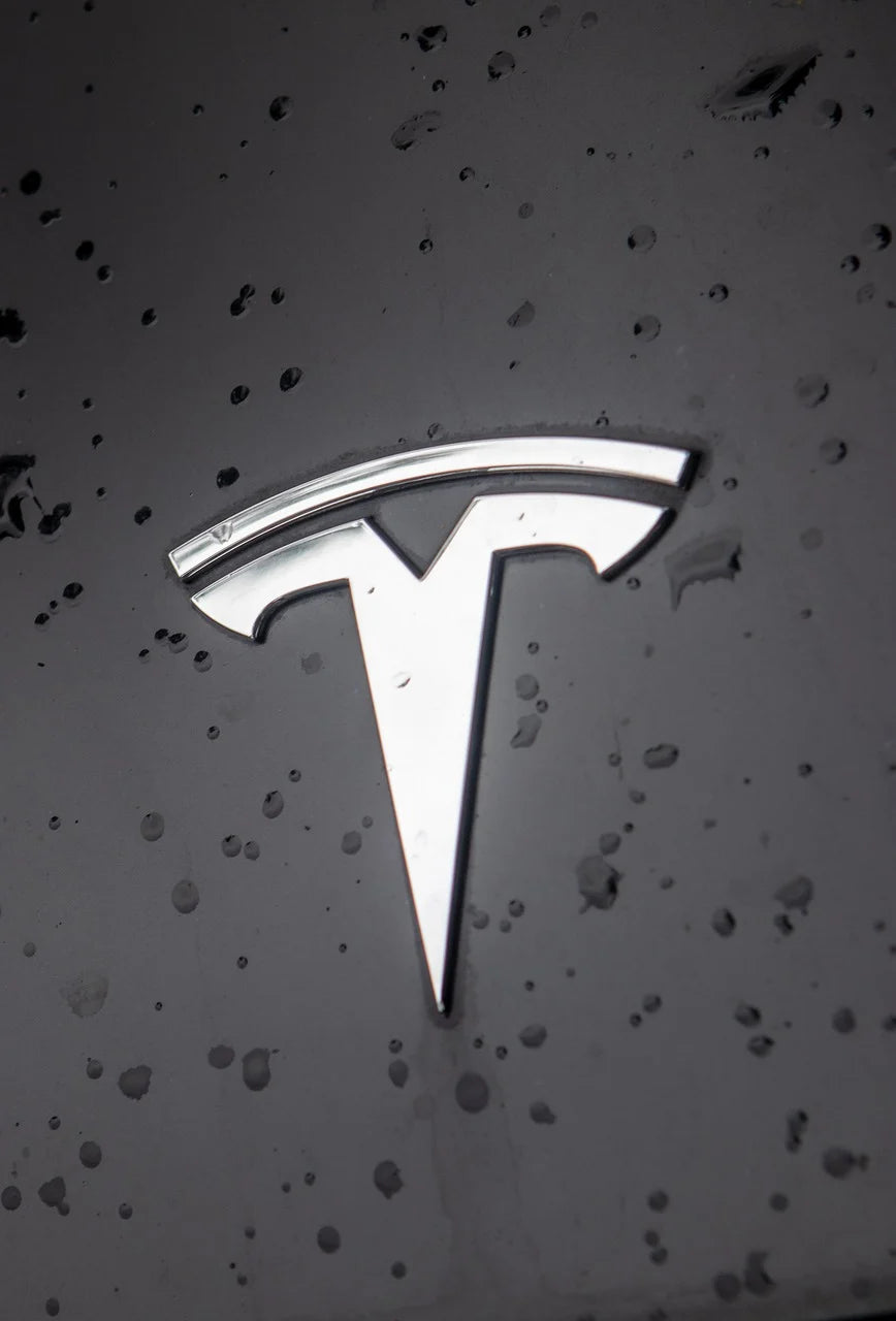 3 stykker. Chrome Tesla Model S-logosett