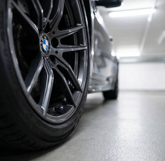 4 stk. BMW M-Sport Logo Ventilhætter Sort Aluminium