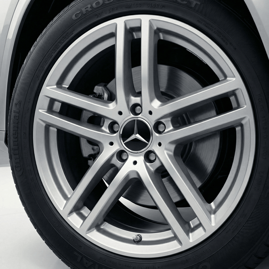 4 Stk. Sorte og Chrome Mercedes Centerkapsler